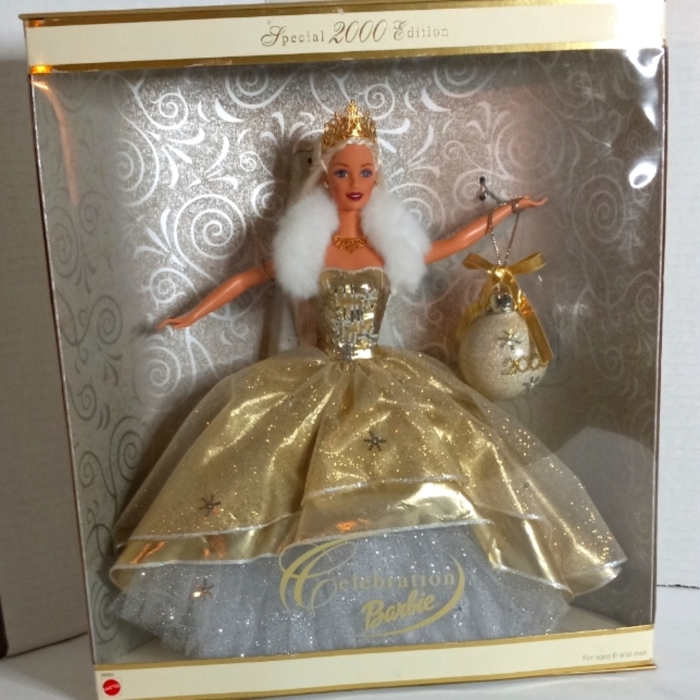 Mattel 2000 Holiday Celebration Special Edition Barbie Doll New in Box.